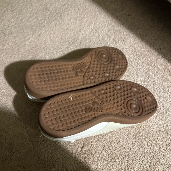 Women’s 5v5 AOS Puma sneakers - Picture 6 of 9